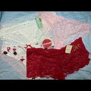 🍍🍍NEW!! 4 pair Splendies Undies